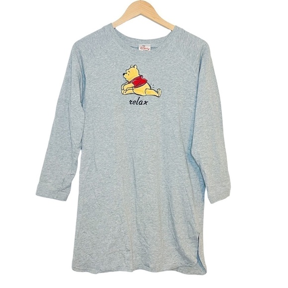 The Disney Store Winnie the Pooh Relax Sleep Shirt Medium - Picture 1 of 6